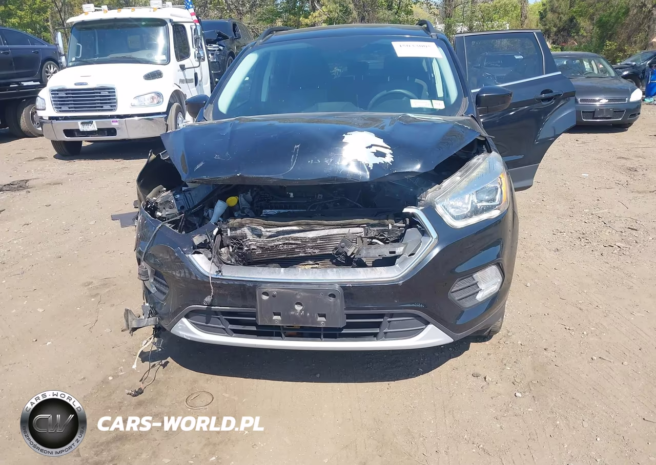 2017 Ford Escape Se VIN:1FMCU9GD2HUE41840 - 6