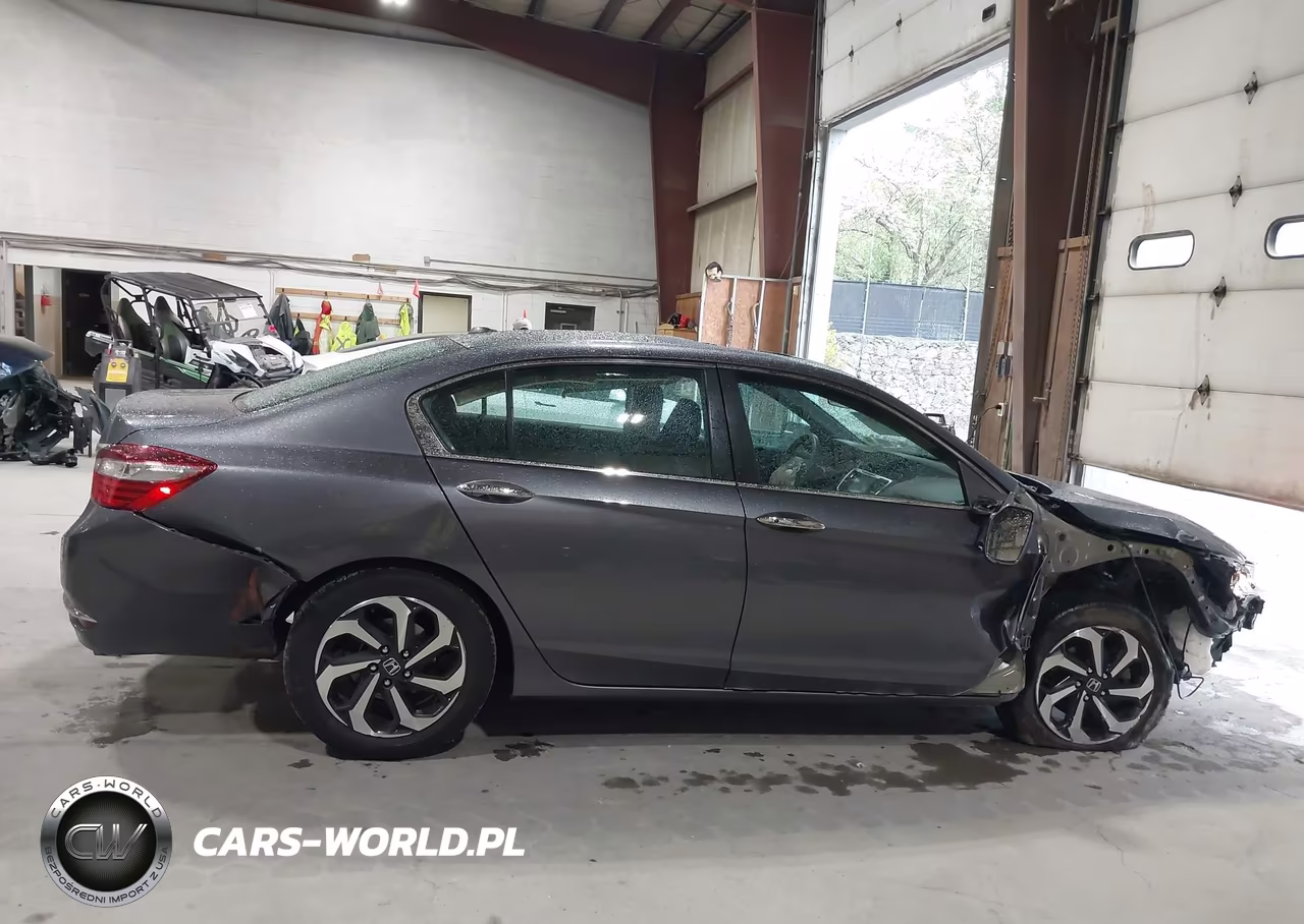 2017 Honda Accord Ex VIN:1HGCR2F7XHA192098 - 14