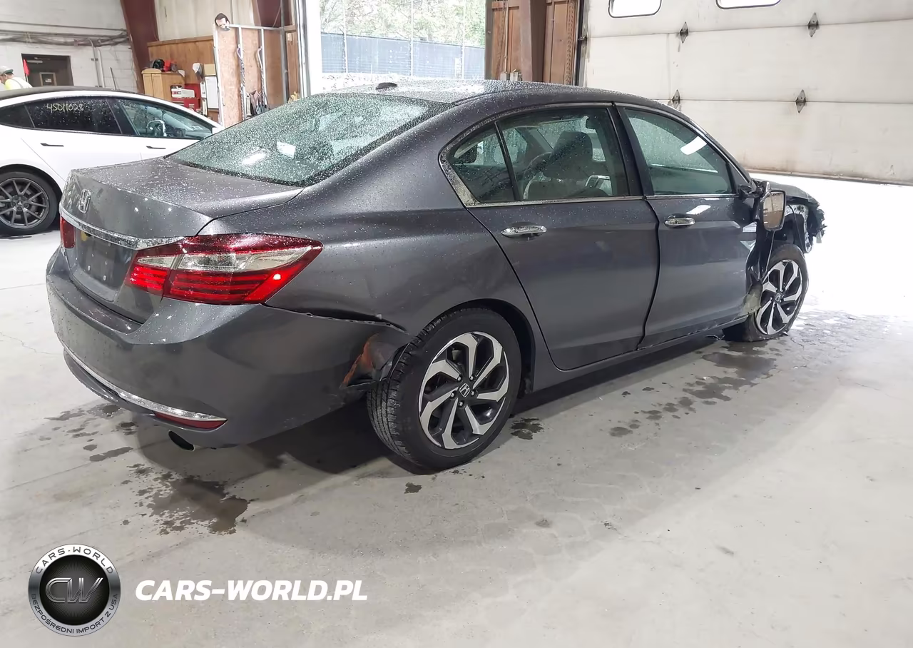 2017 Honda Accord Ex VIN:1HGCR2F7XHA192098 - 4