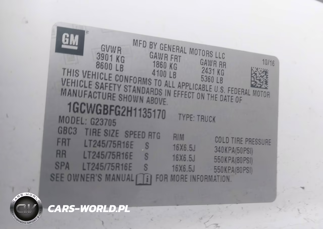 2017 Chevrolet Express 2500 Work Van VIN:1GCWGBFG2H1135170 - 9