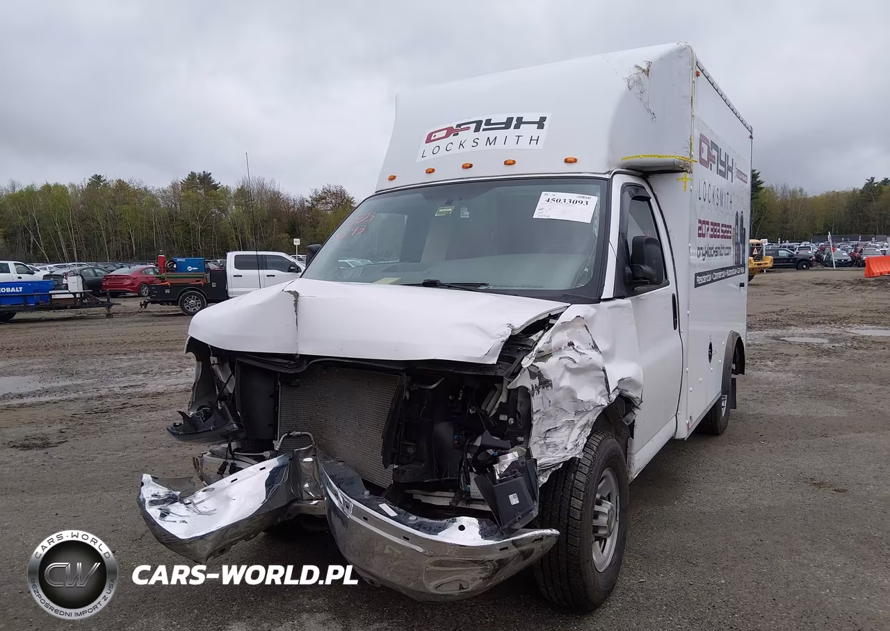 2024 Chevrolet Express Cutaway Work Van VIN:1HA0GRF78RN015412 - 11