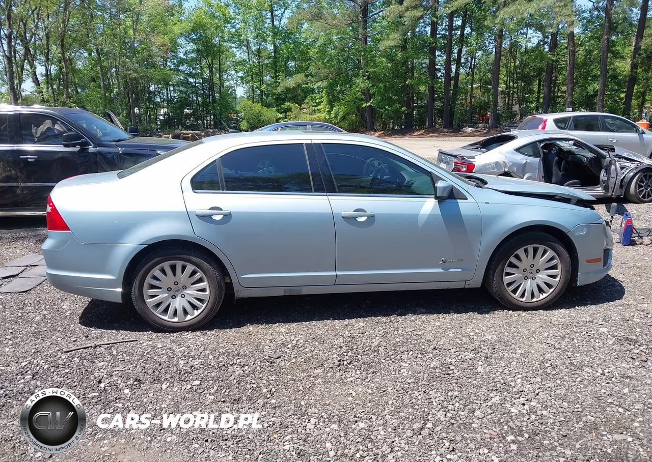 2010 Ford Fusion Hybrid VIN:3FADP0L33AR365525 - 13