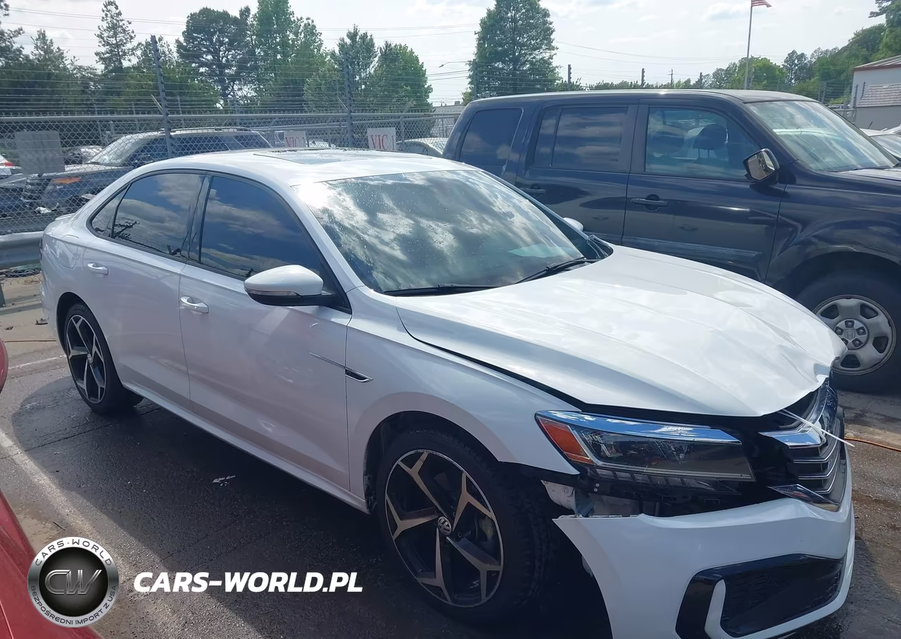 2021 Volkswagen Passat 2.0T R-Line VIN:1VWMA7A36MC000697 - 14