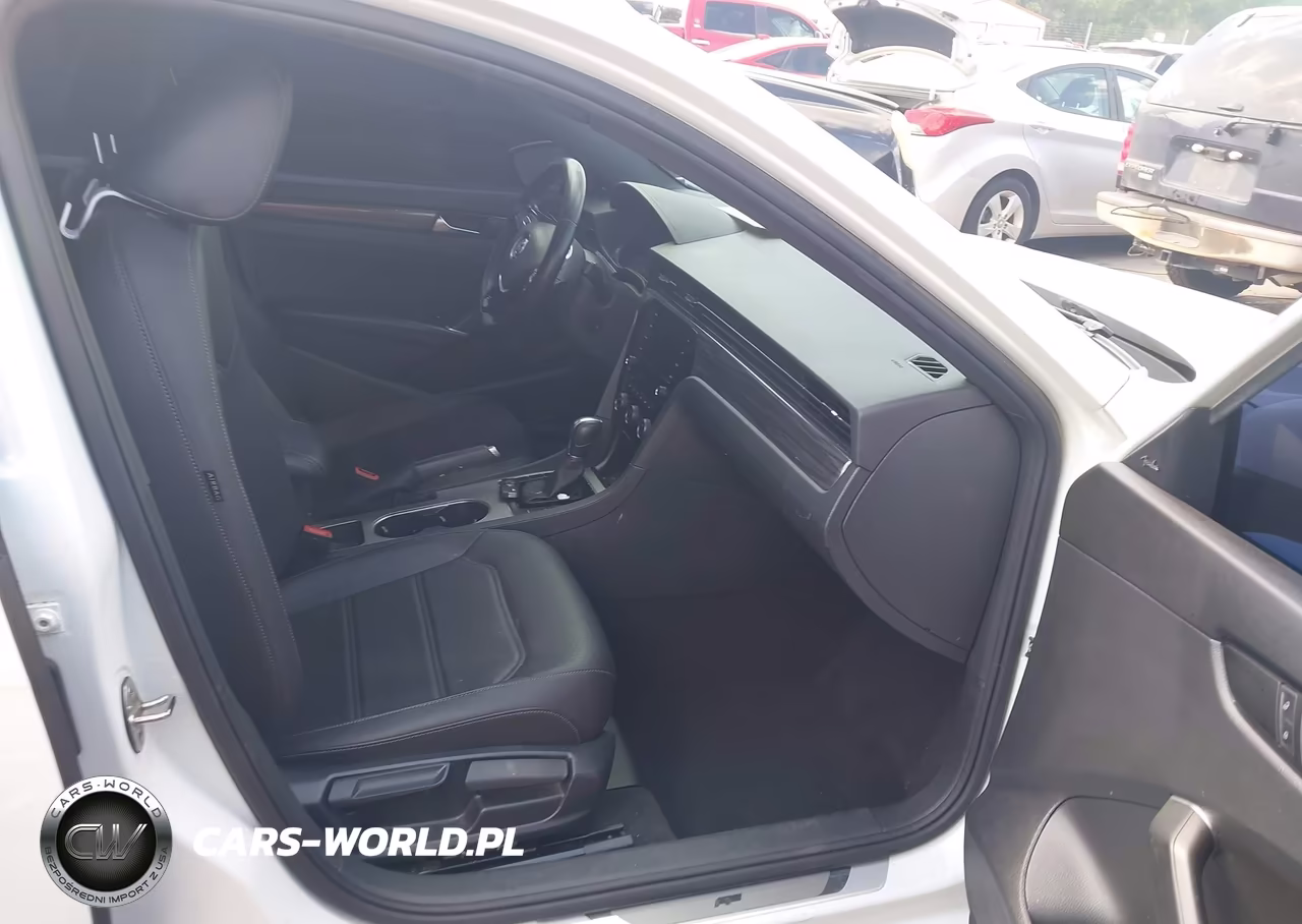 2021 Volkswagen Passat 2.0T R-Line VIN:1VWMA7A36MC000697 - 5
