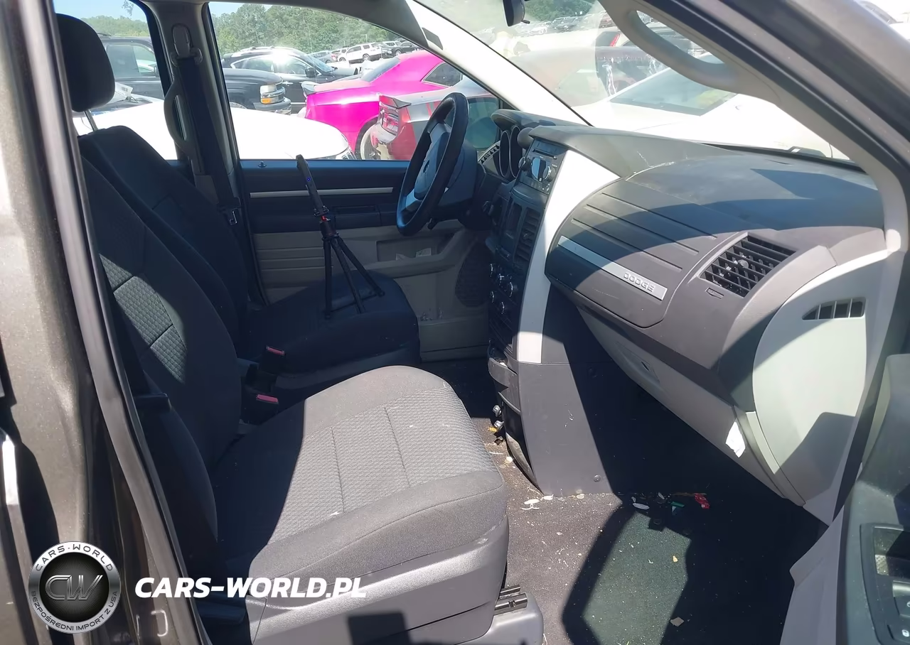 2010 Dodge Grand Caravan Se VIN:2D4RN4DE0AR389741 - 5