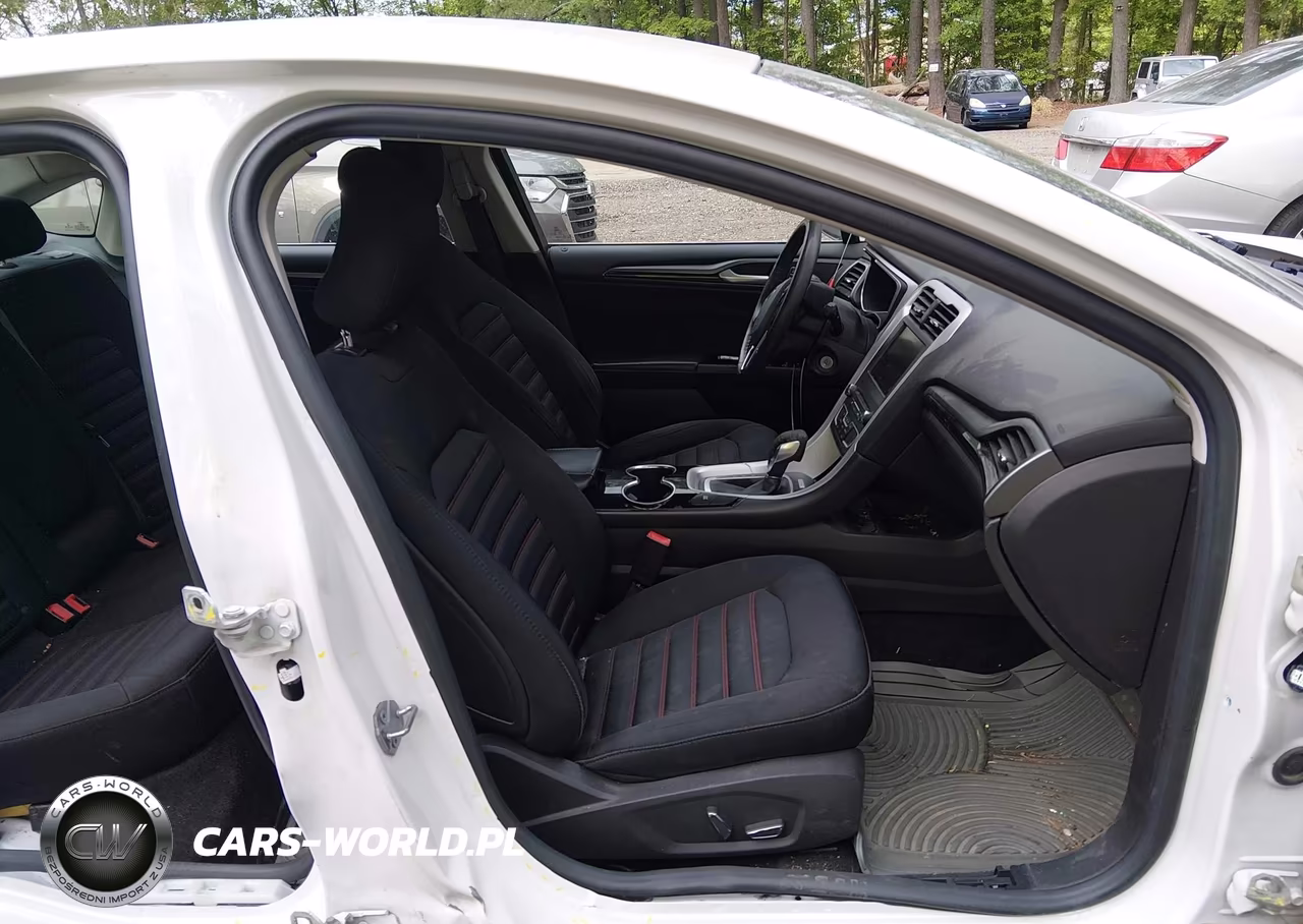 2016 Ford Fusion Hybrid Se VIN:3FA6P0LU9GR239082 - 5