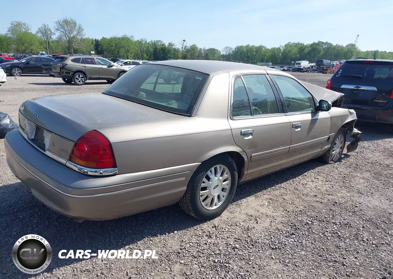 2003 Ford Crown Victoria Lx VIN:2FAFP74W13X109754 - 4