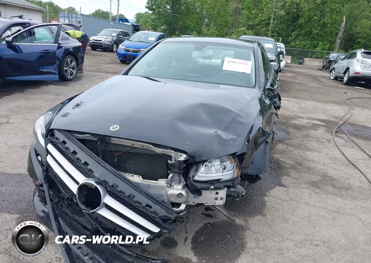 2017 Mercedes-Benz C 300 VIN:55SWF4JBXHU225666 - 6