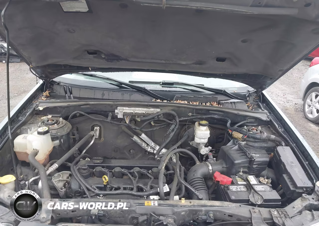 2011 Ford Escape Xls VIN:1FMCU9C72BKB51567 - 10