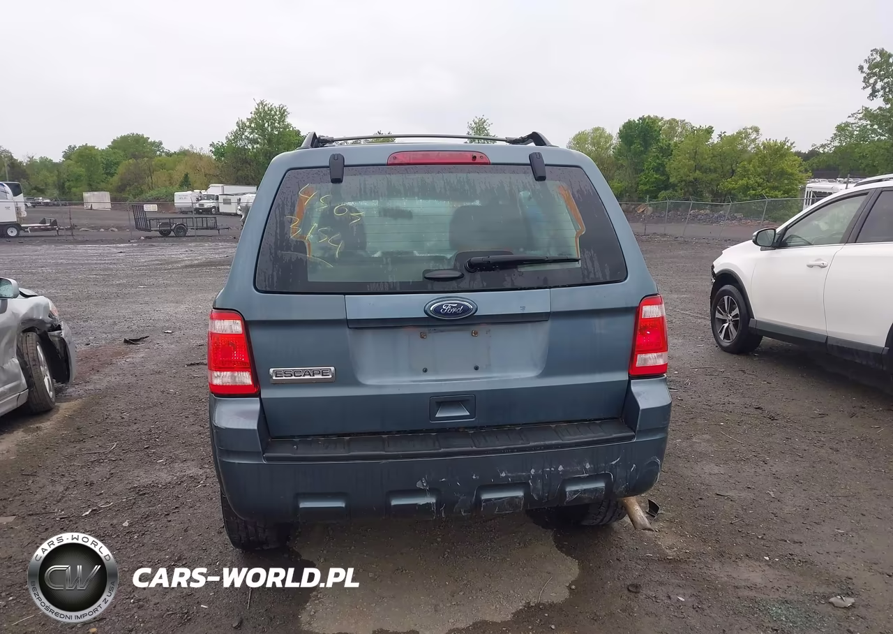 2011 Ford Escape Xls VIN:1FMCU9C72BKB51567 - 16