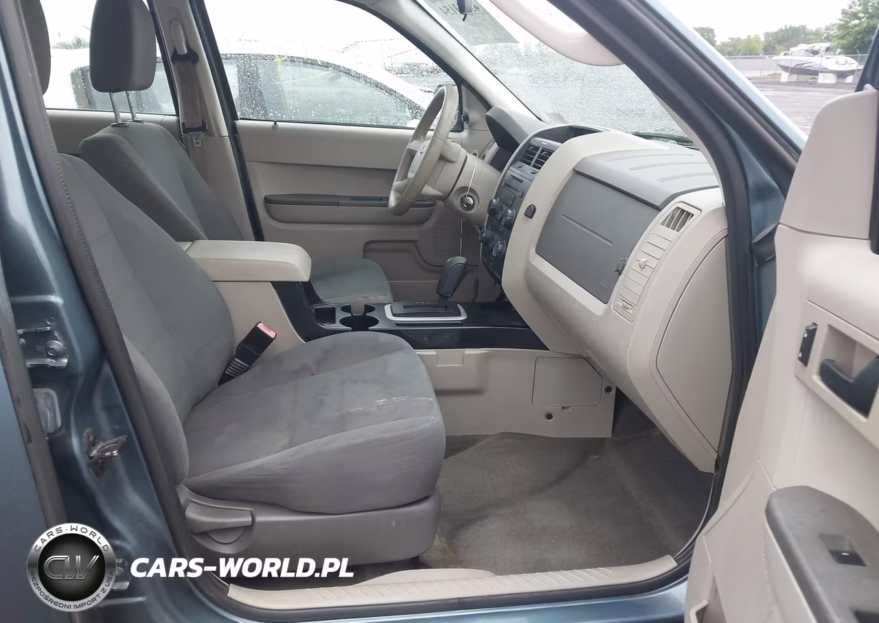 2011 Ford Escape Xls VIN:1FMCU9C72BKB51567 - 5