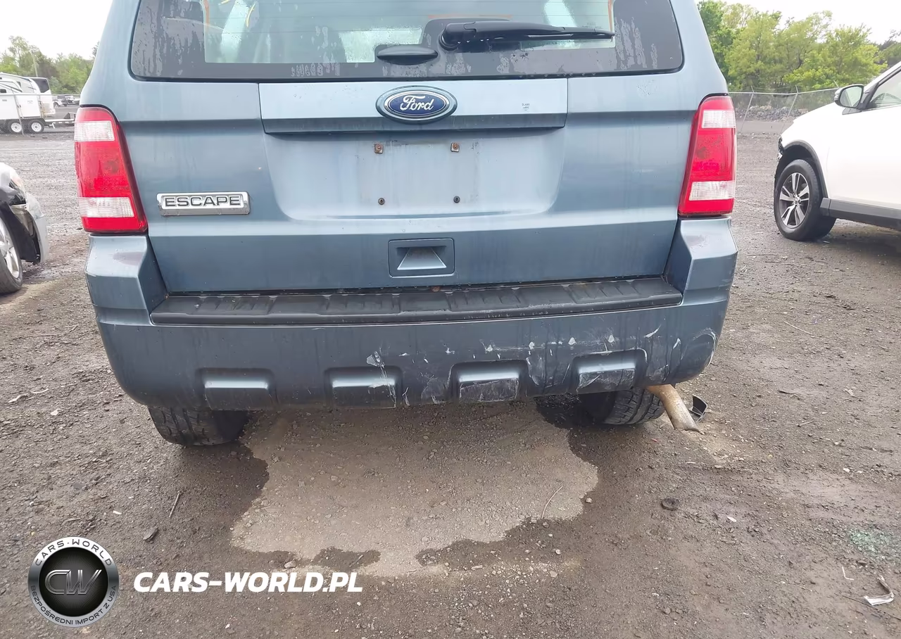 2011 Ford Escape Xls VIN:1FMCU9C72BKB51567 - 6