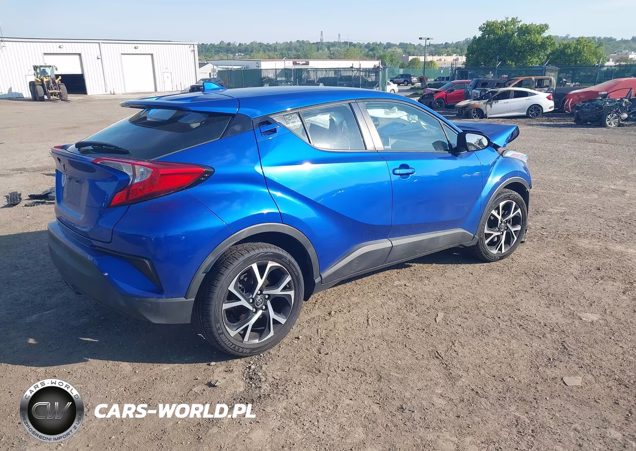 2018 Toyota C-Hr Xle Premium VIN:NMTKHMBX5JR026514 - 4