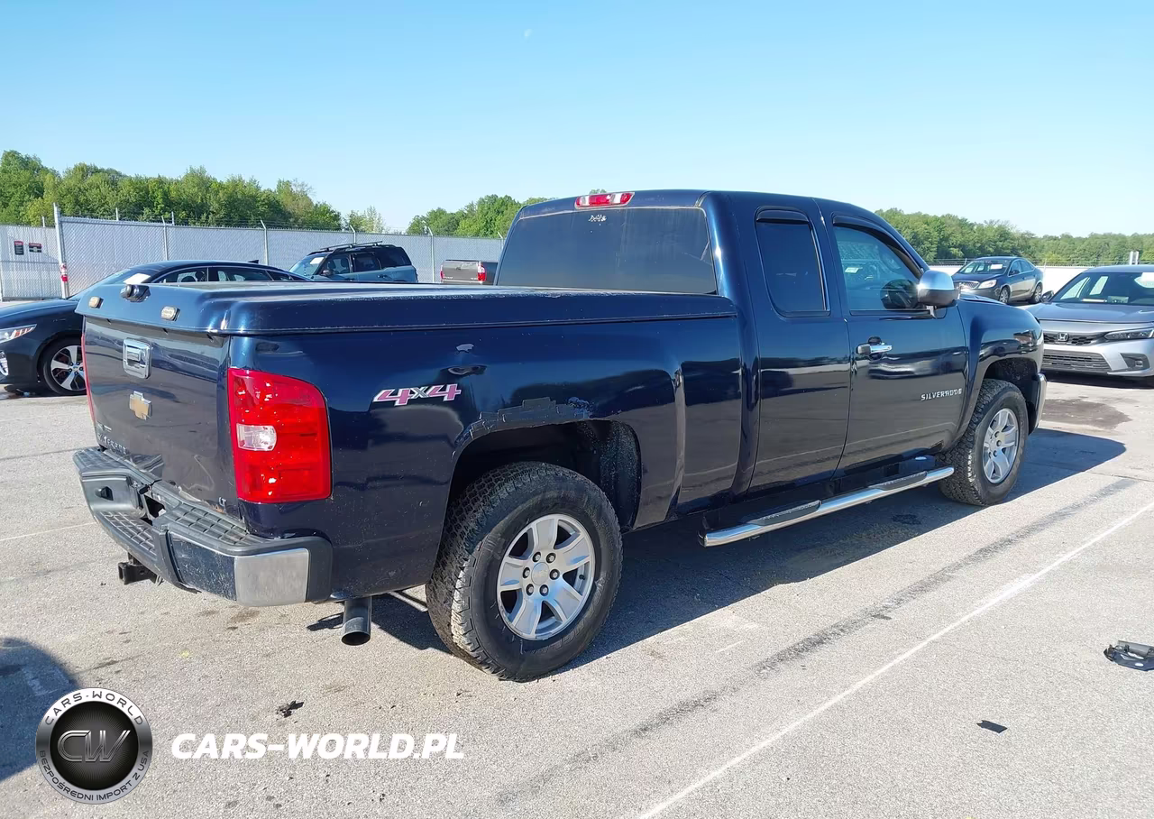 2010 Chevrolet Silverado 1500 Lt VIN:1GCSKSE30AZ179185 - 4