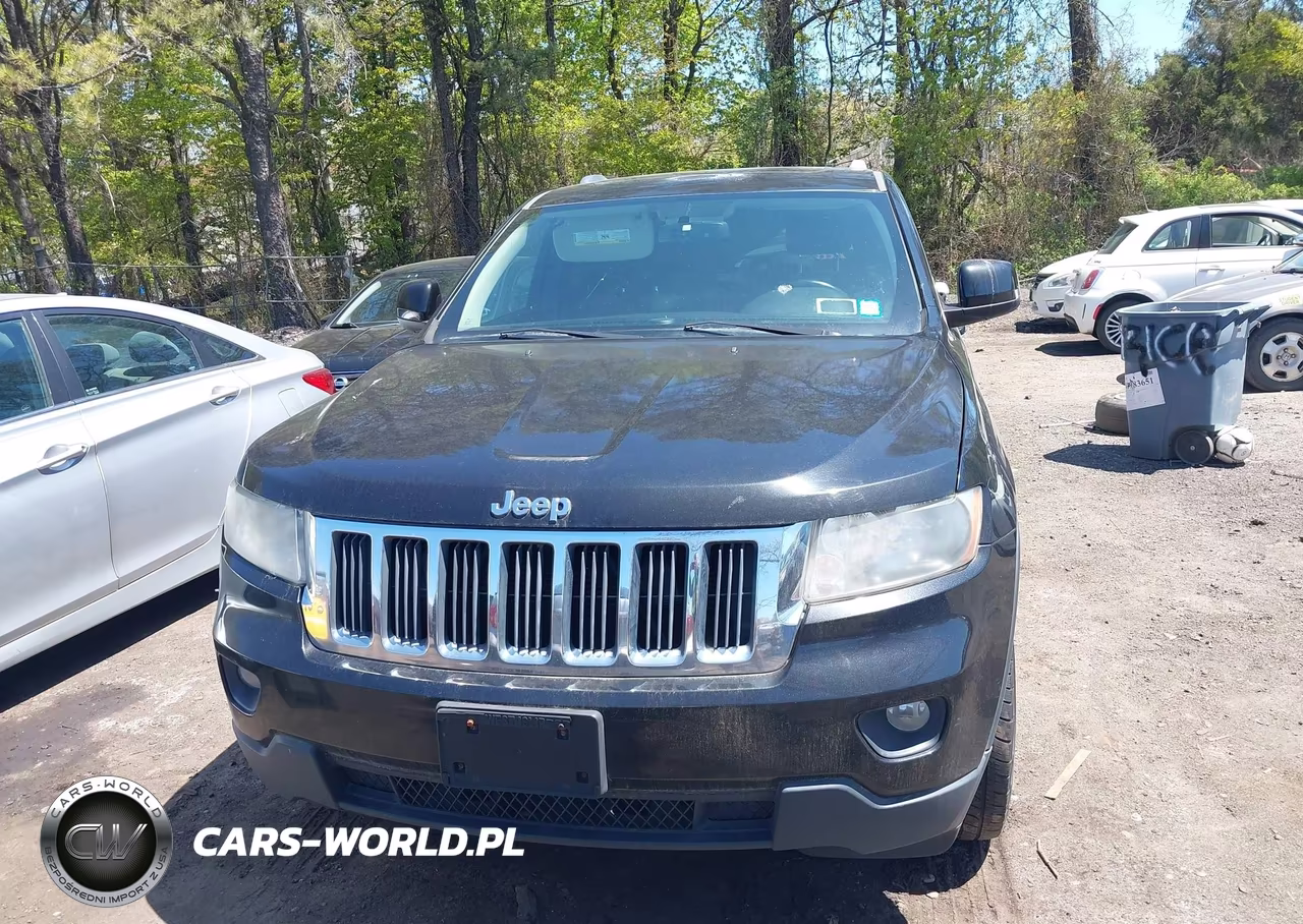 2012 Jeep Grand Cherokee Laredo VIN:1C4RJFAG3CC350423 - 6