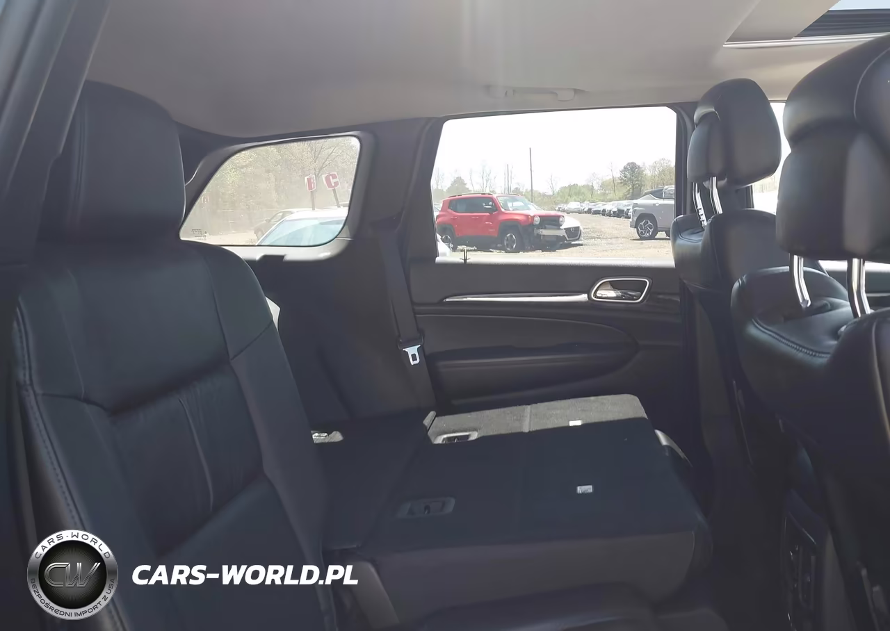 2012 Jeep Grand Cherokee Laredo VIN:1C4RJFAG3CC350423 - 8