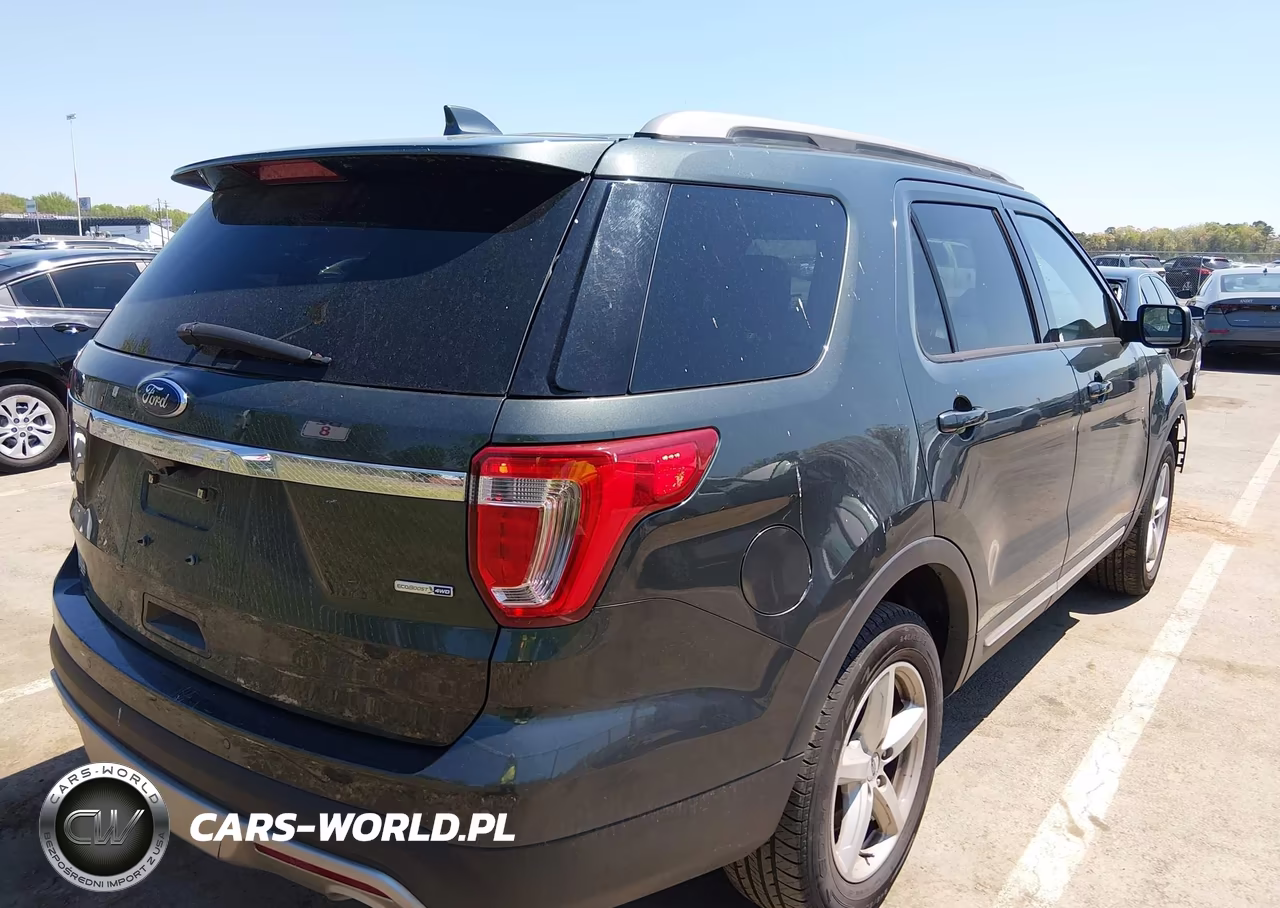 2016 Ford Explorer Xlt VIN:1FM5K8DH5GGC65119 - 4