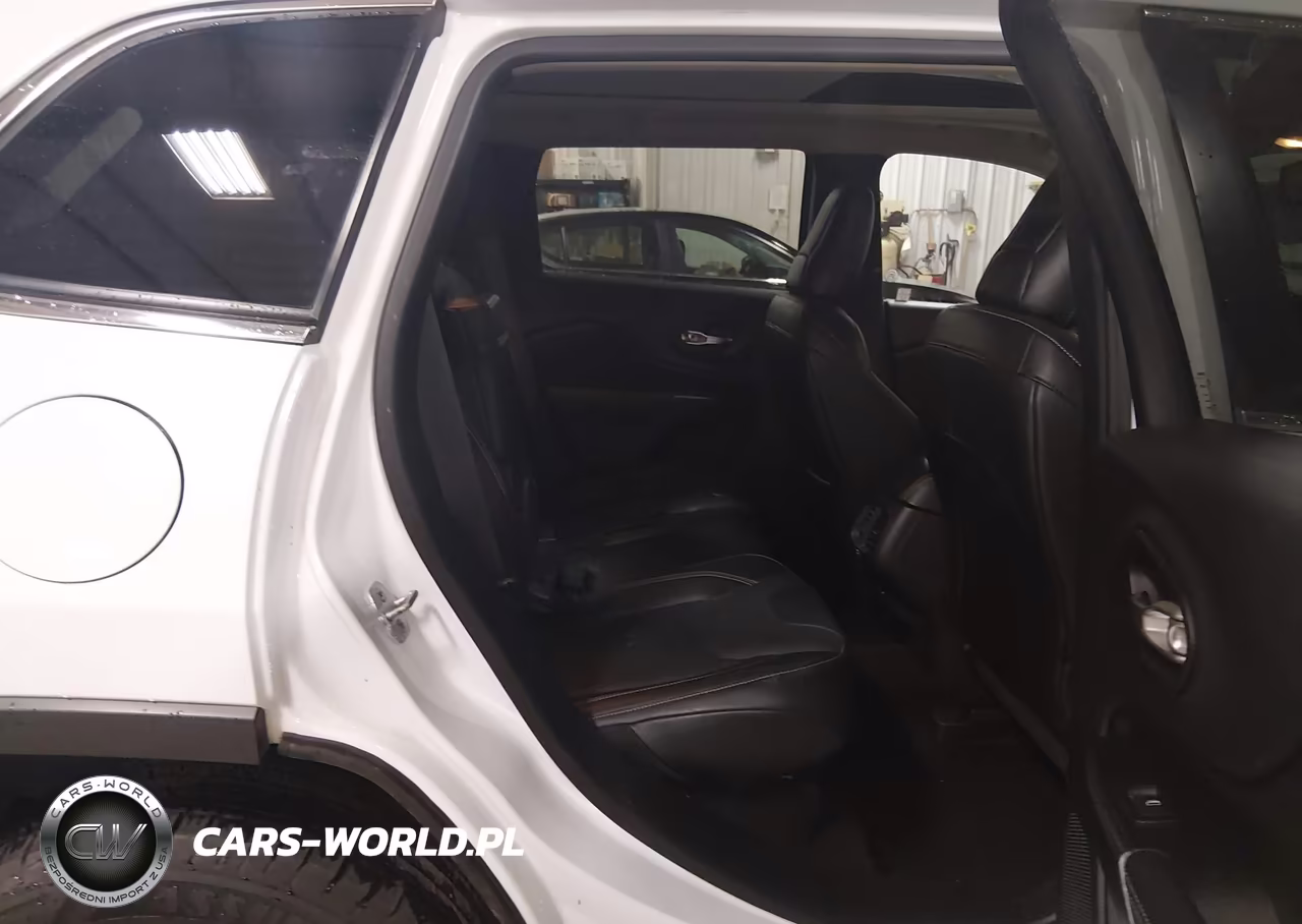 2014 Jeep Cherokee Limited VIN:1C4PJMDS3EW246804 - 8