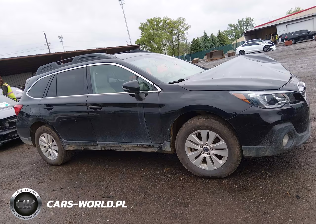 2018 Subaru Outback 2.5I Premium VIN:4S4BSAFC5J3251859 - 13