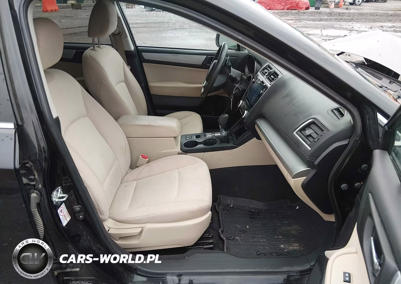 2018 Subaru Outback 2.5I Premium VIN:4S4BSAFC5J3251859 - 5