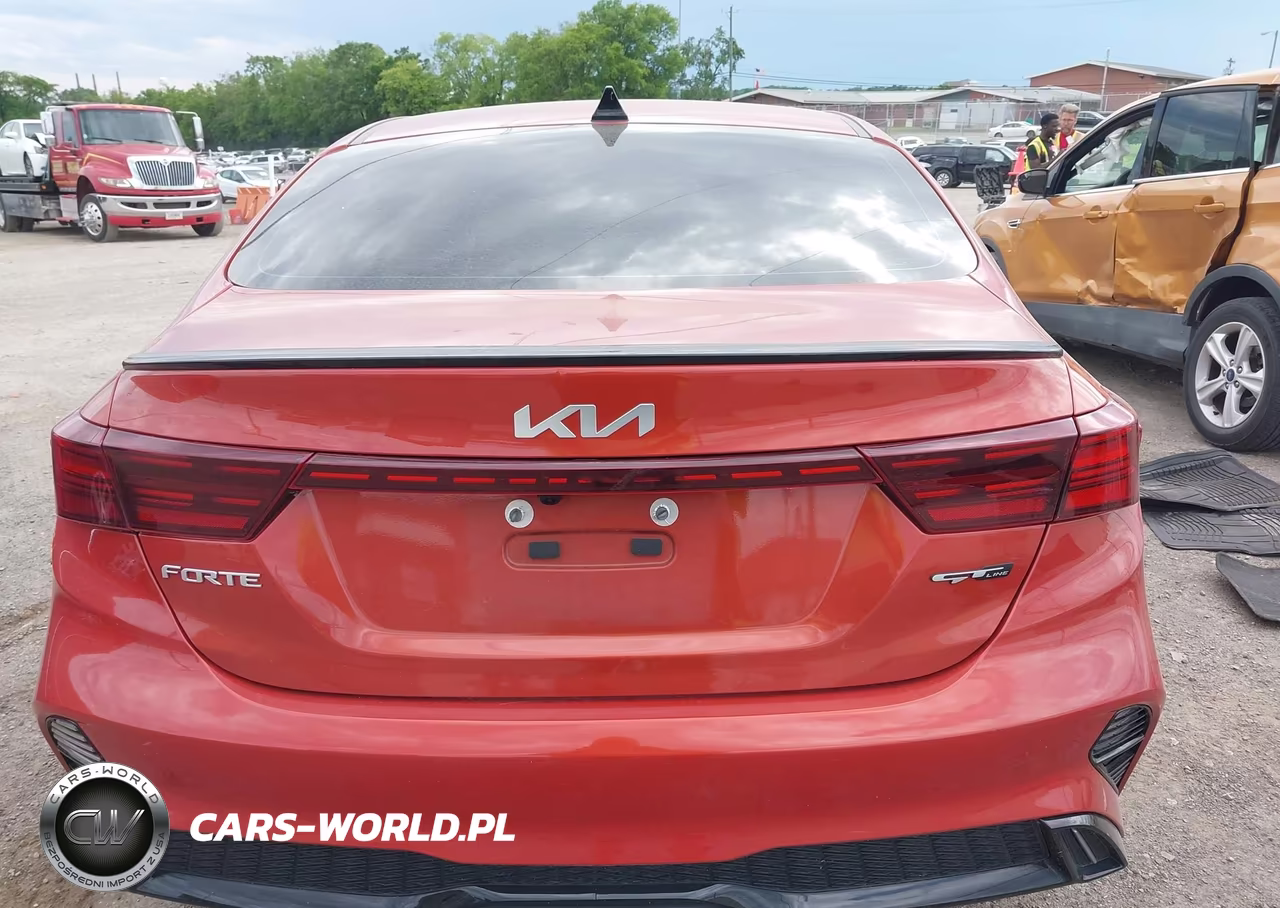 2023 Kia Forte Gt-Line VIN:3KPF54ADXPE553230 - 16