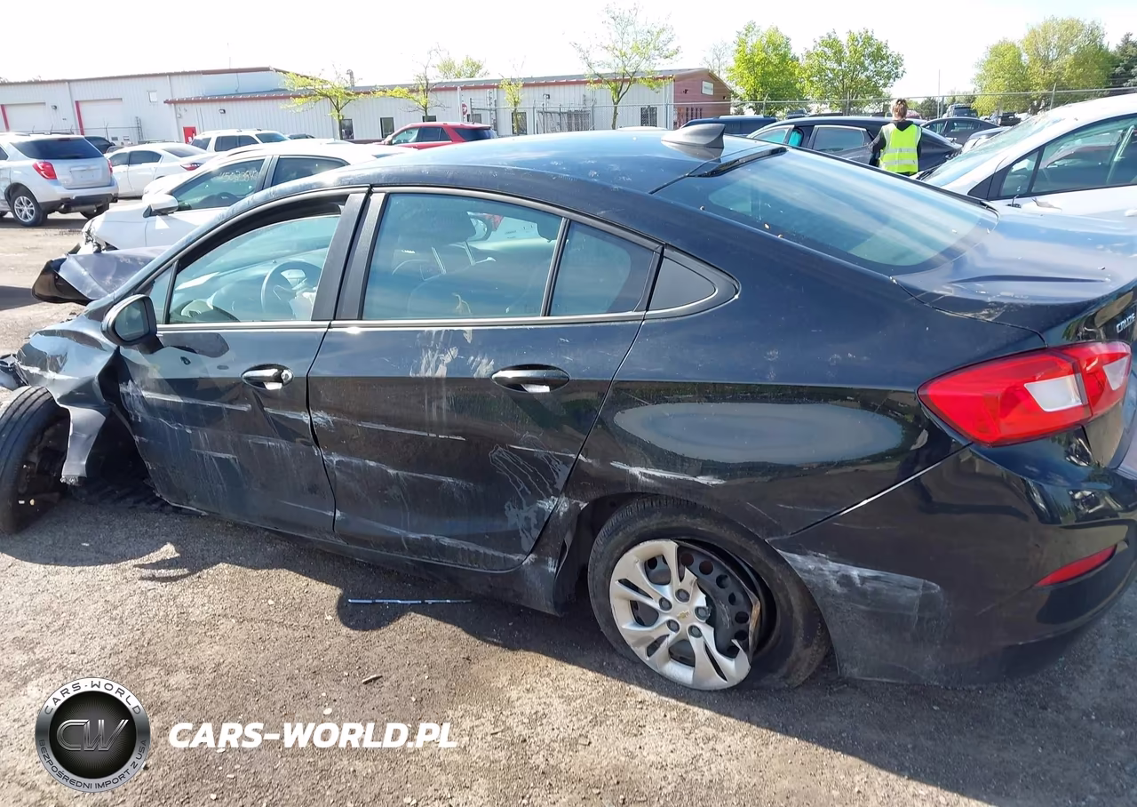 2019 Chevrolet Cruze Ls VIN:1G1BC5SM1K7150196 - 14