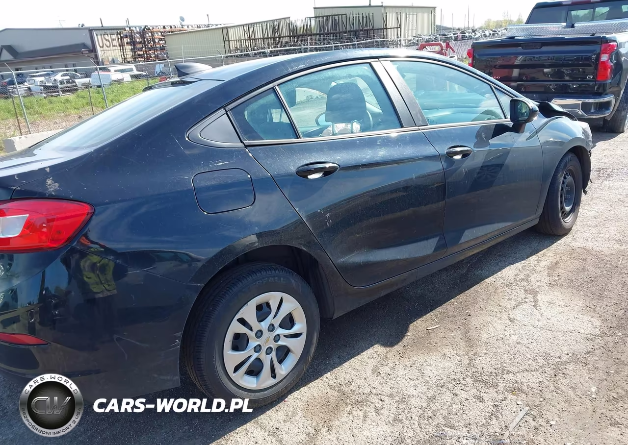 2019 Chevrolet Cruze Ls VIN:1G1BC5SM1K7150196 - 4