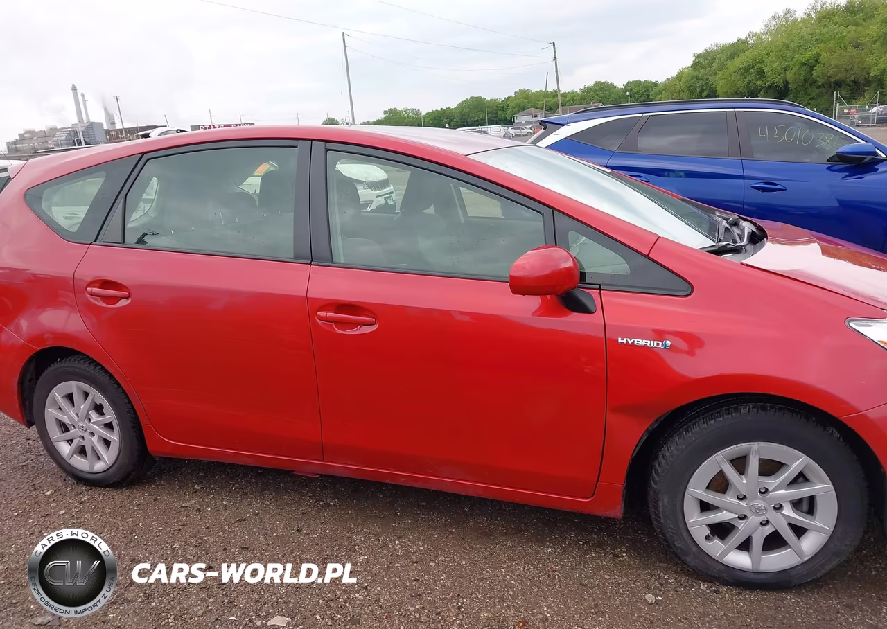 2012 Toyota Prius V Three VIN:JTDZN3EU6C3133287 - 13