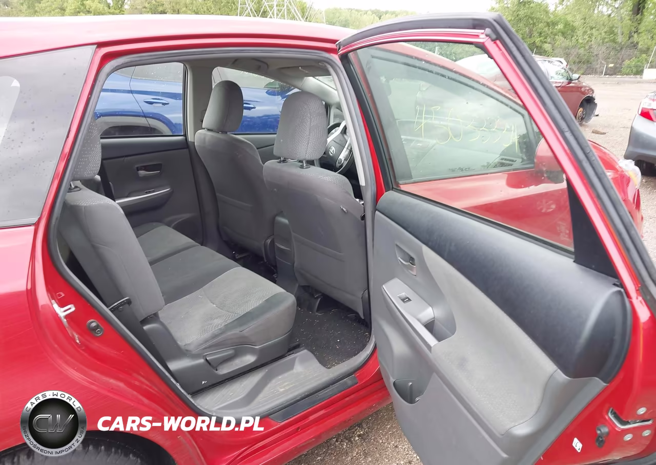 2012 Toyota Prius V Three VIN:JTDZN3EU6C3133287 - 8