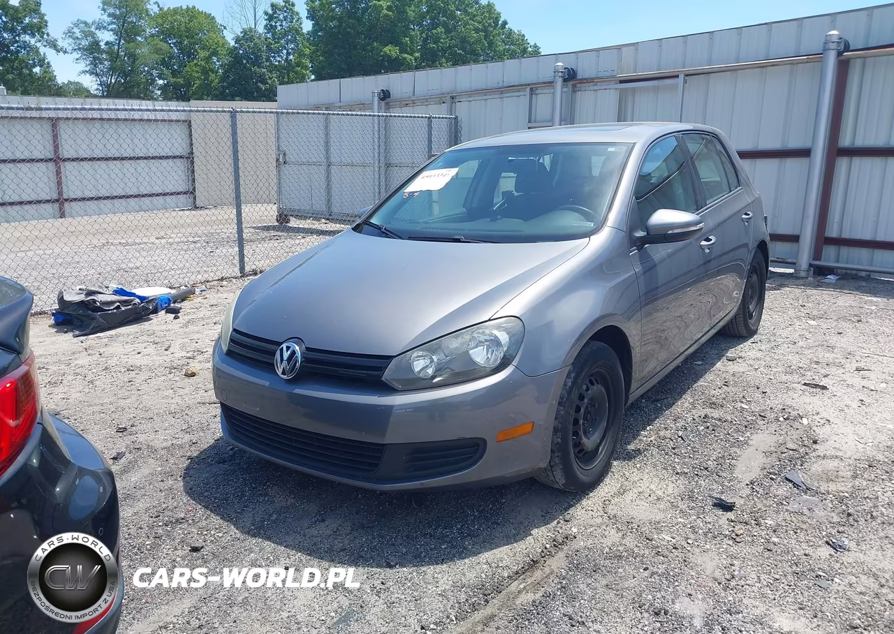 2010 Volkswagen Golf 4-Door VIN:WVWDA7AJ4AW241993 - 2