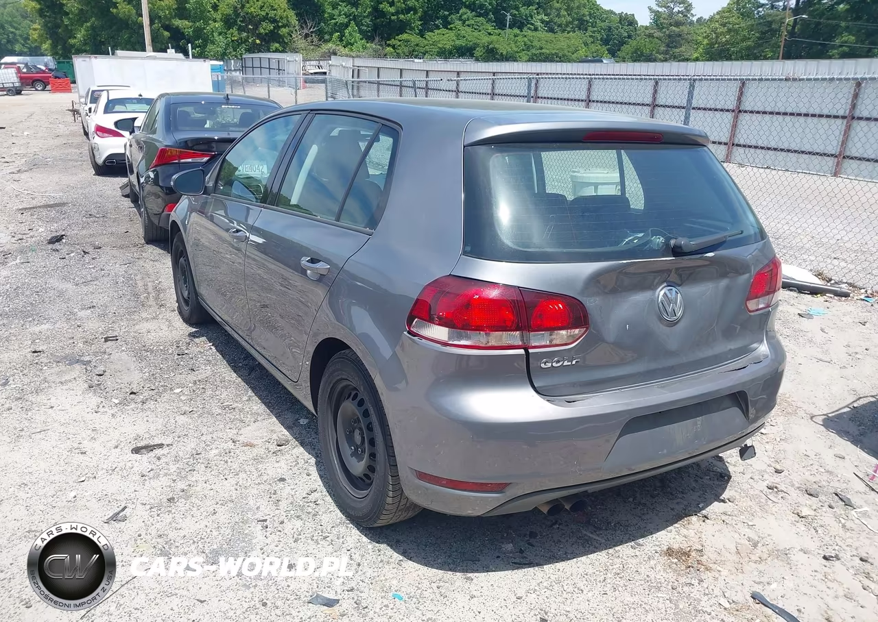 2010 Volkswagen Golf 4-Door VIN:WVWDA7AJ4AW241993 - 3
