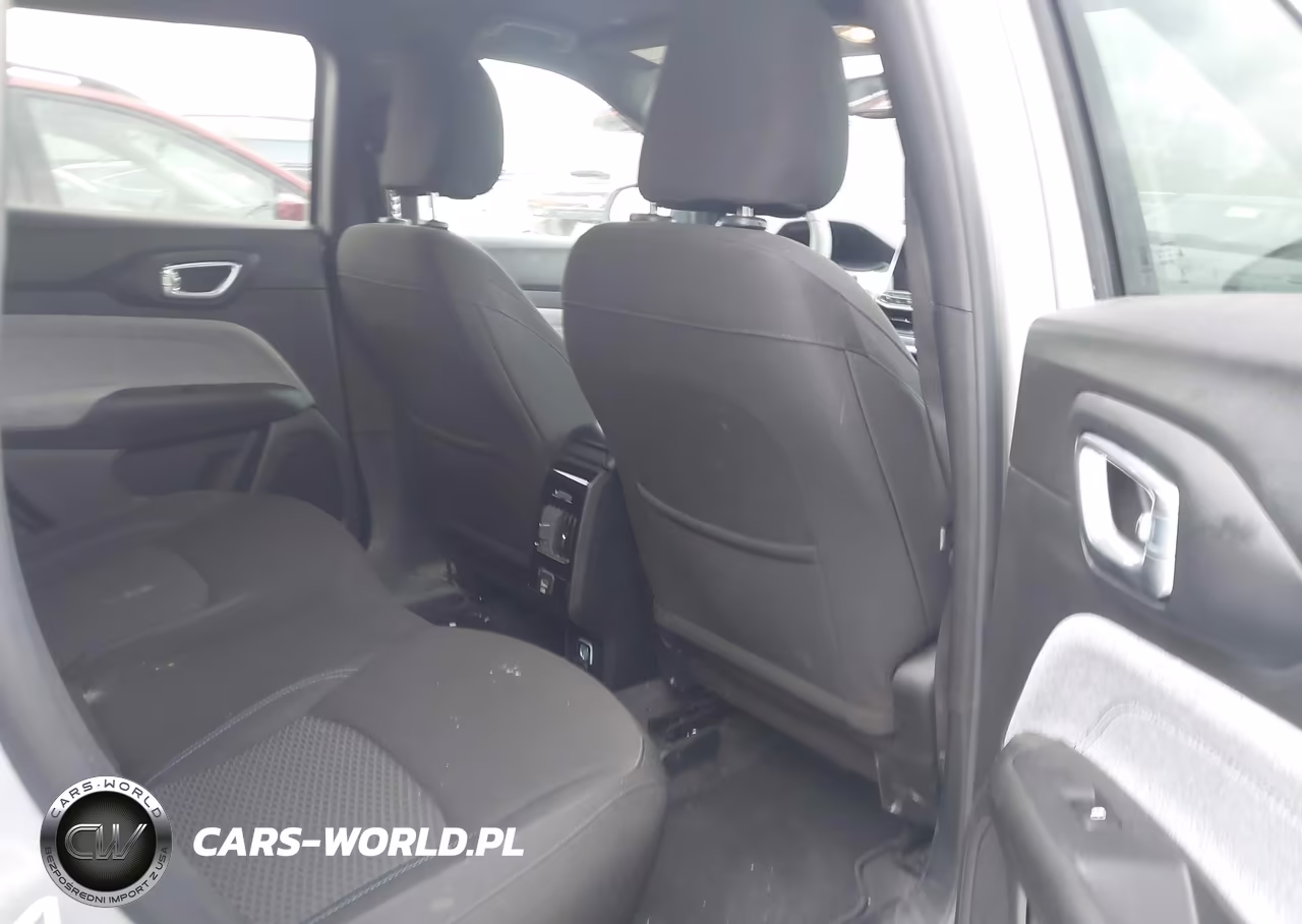 2024 Jeep Compass Sport 4X4 VIN:3C4NJDANXRT156860 - 8