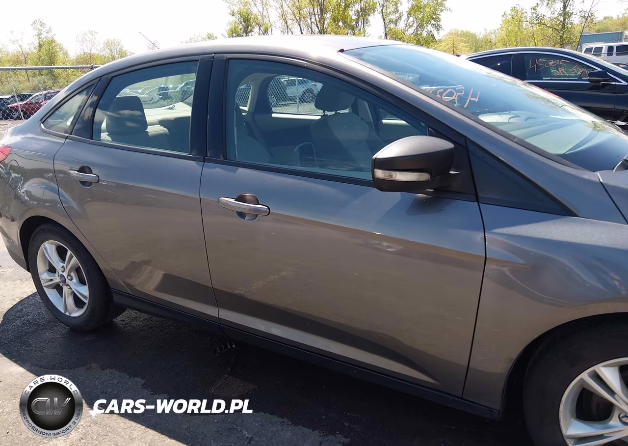 2014 Ford Focus Se VIN:1FADP3F22EL270155 - 13