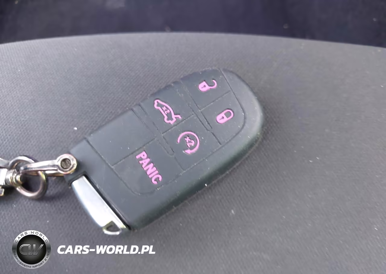 2019 Dodge Challenger R-T VIN:2C3CDZBT3KH679987 - 11