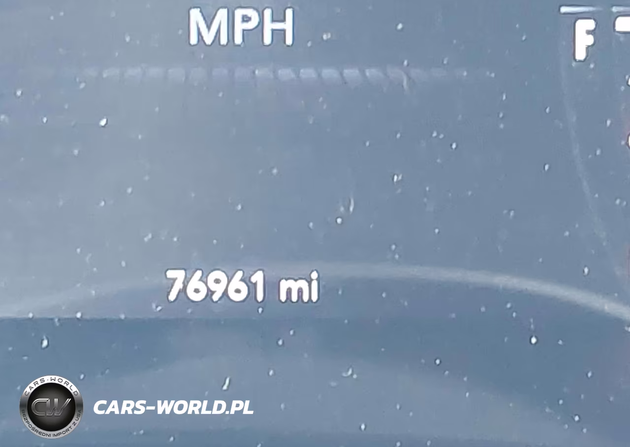 2019 Dodge Challenger R-T VIN:2C3CDZBT3KH679987 - 15