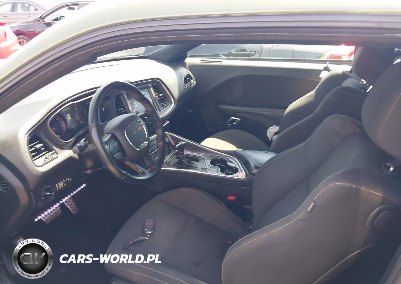 2019 Dodge Challenger R-T VIN:2C3CDZBT3KH679987 - 5