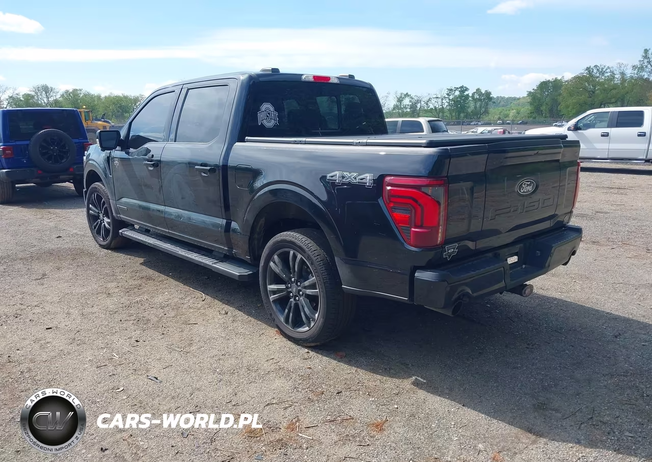 2025 Ford F-150 Lariat VIN:1FTFW5LD1SFA45422 - 3