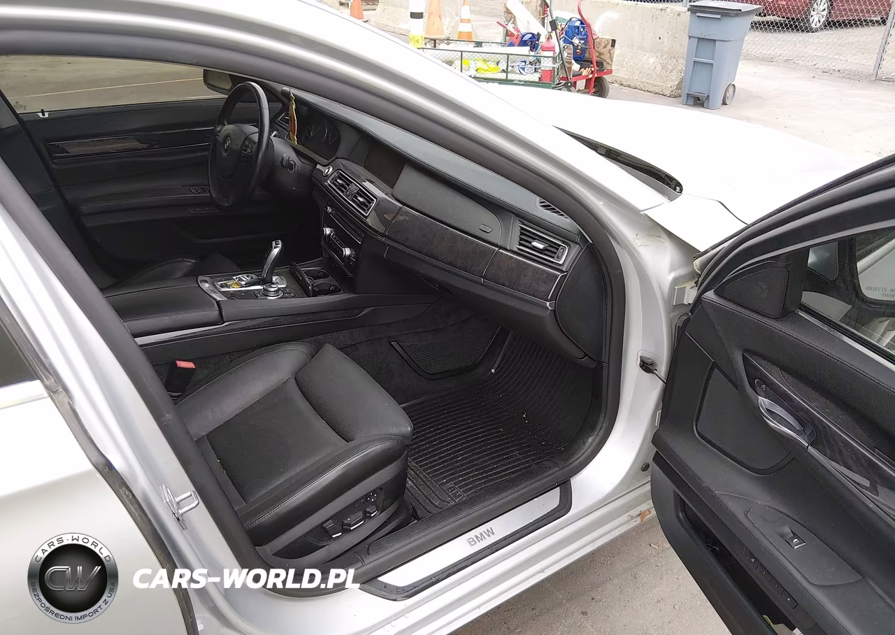 2010 BMW 750Li xDrive VIN:WBAKC8C56AC430828 - 5