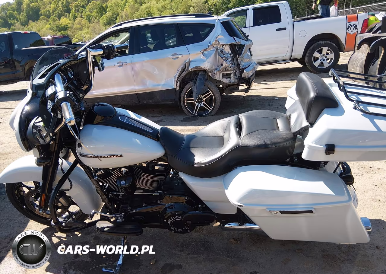 2020 Harley-Davidson Flhxs VIN:1HD1KRP18LB622385 - 13