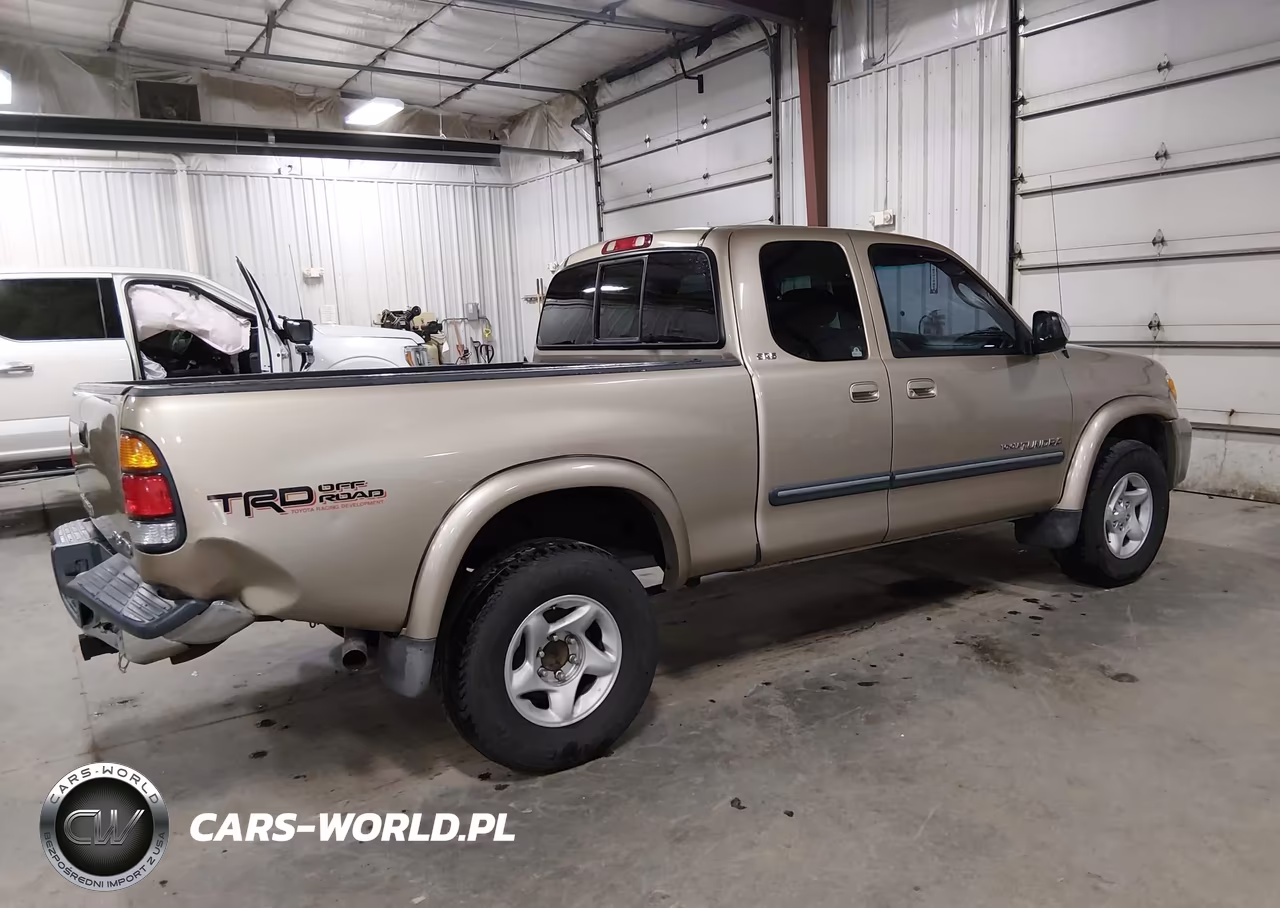 2003 Toyota Tundra Sr5 V8 VIN:5TBBT44113S374766 - 4