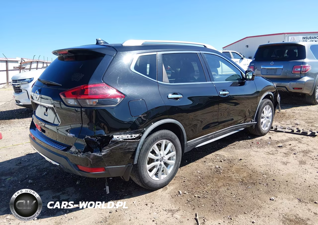 2018 Nissan Rogue Sv VIN:KNMAT2MV1JP560812 - 4