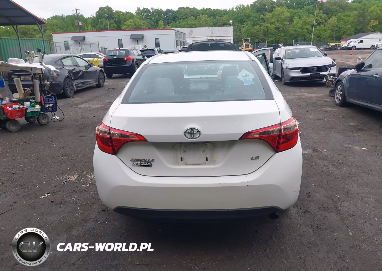 2017 Toyota Corolla Le VIN:2T1BURHE7HC838920 - 15
