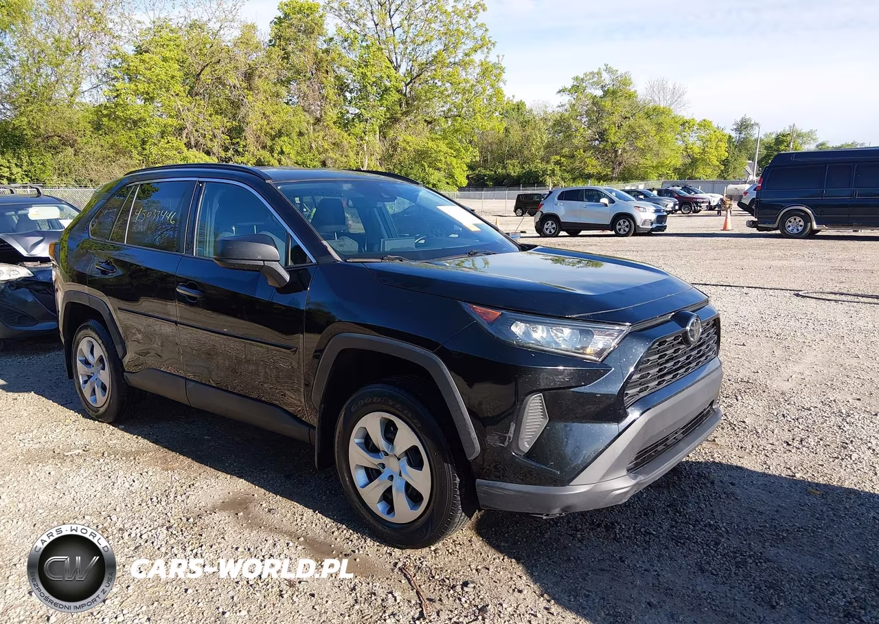 2020 Toyota Rav4 Le – zdjęcie 1 z 17