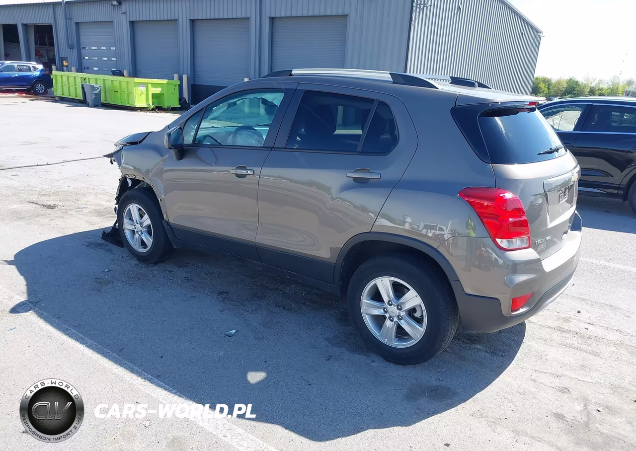 2021 Chevrolet Trax Awd Lt VIN:KL7CJPSB0MB311596 - 3