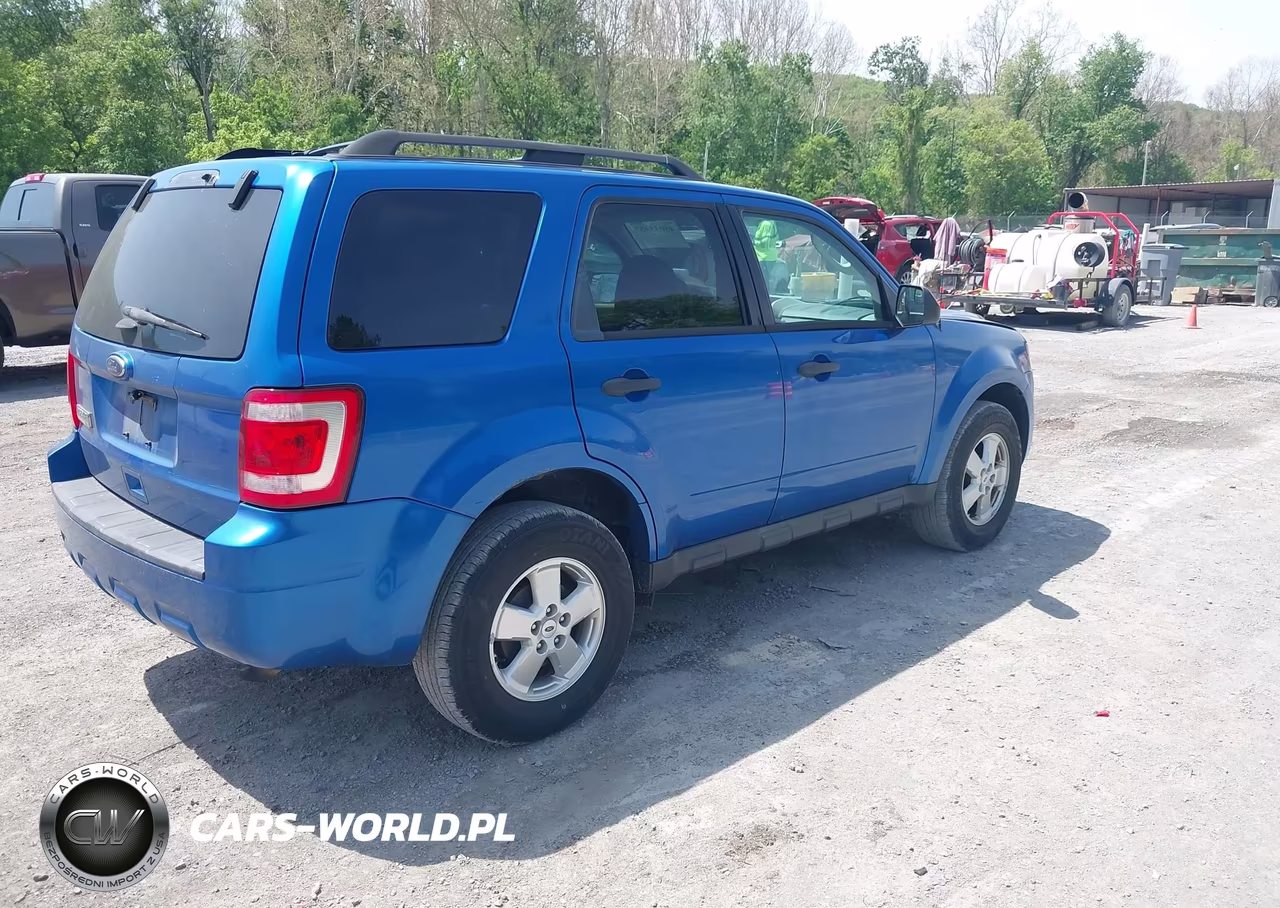 2012 Ford Escape Xlt VIN:1FMCU9D78CKA73117 - 4
