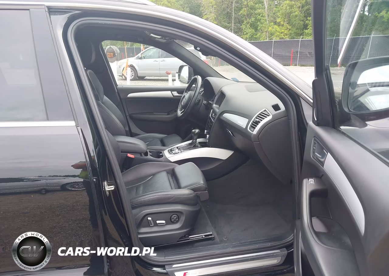 2017 Audi Q5 2.0T Premium VIN:WA1M2AFP3HA061137 - 5