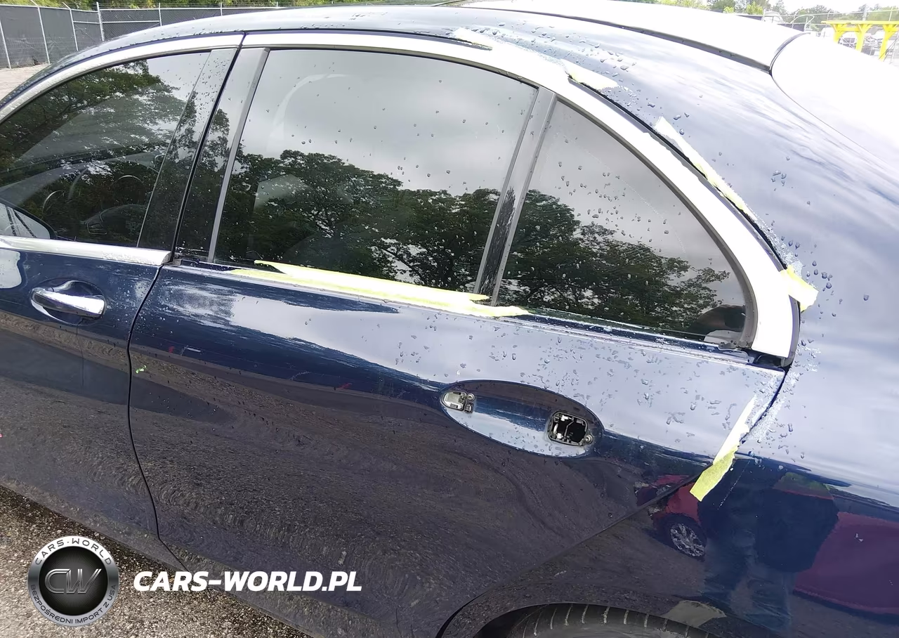 2018 Mercedes-Benz C 300 VIN:WDDWF4JB1JR389542 - 20
