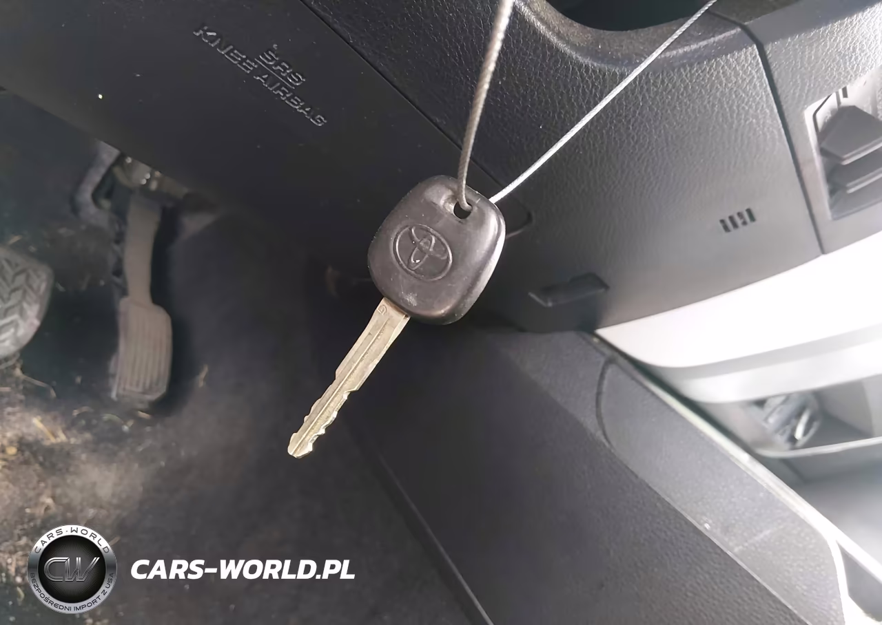 2017 Toyota Tundra Limited 5.7L V8 VIN:5TFFW5F1XHX221565 - 11