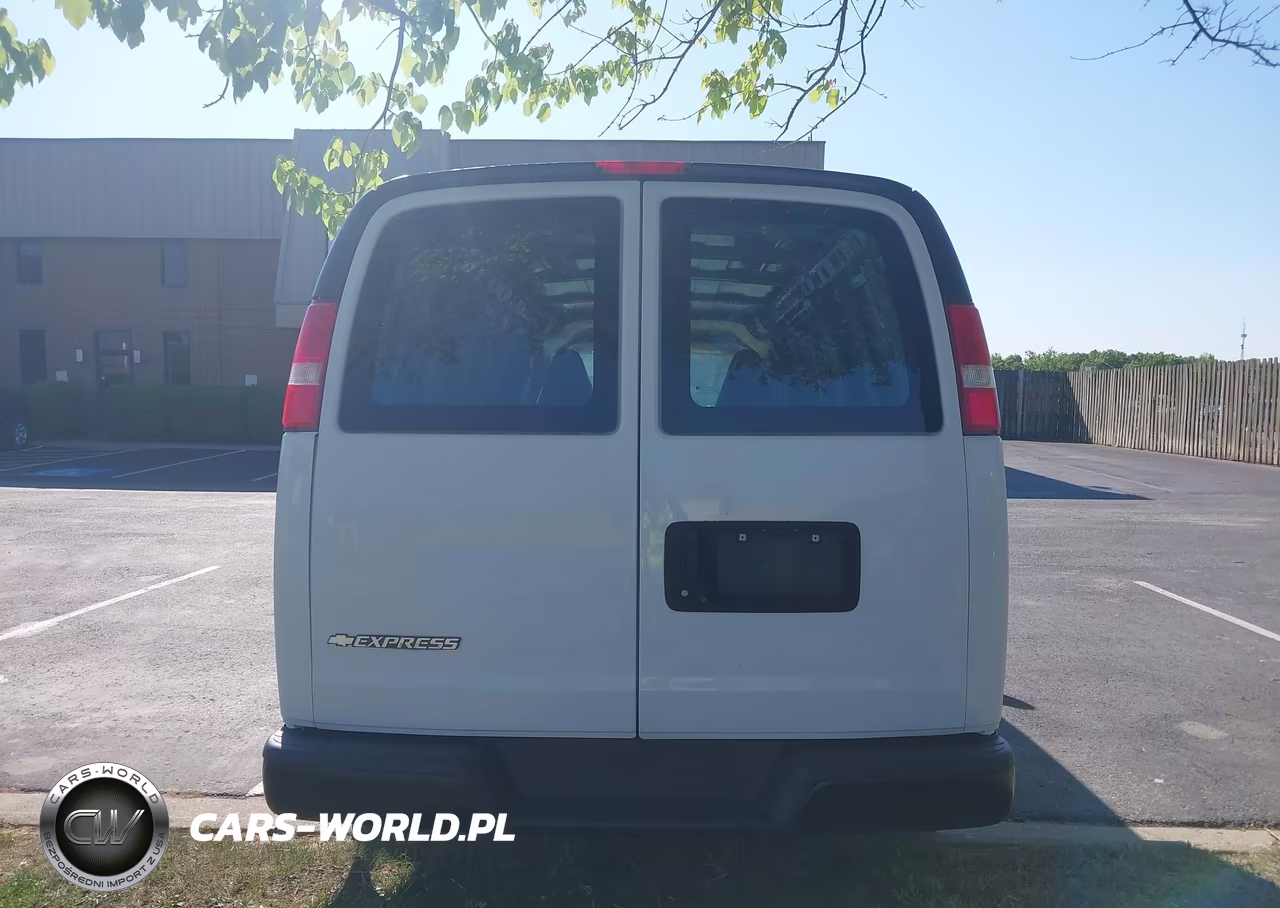 2018 Chevrolet Express 3500 Work Van VIN:1GCZGHFGXJ1233031 - 15
