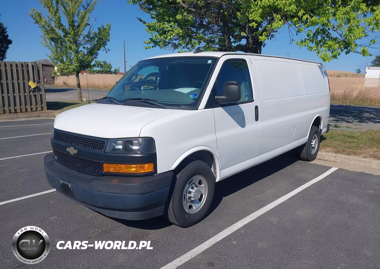 2018 Chevrolet Express 3500 Work Van VIN:1GCZGHFGXJ1233031 - 2